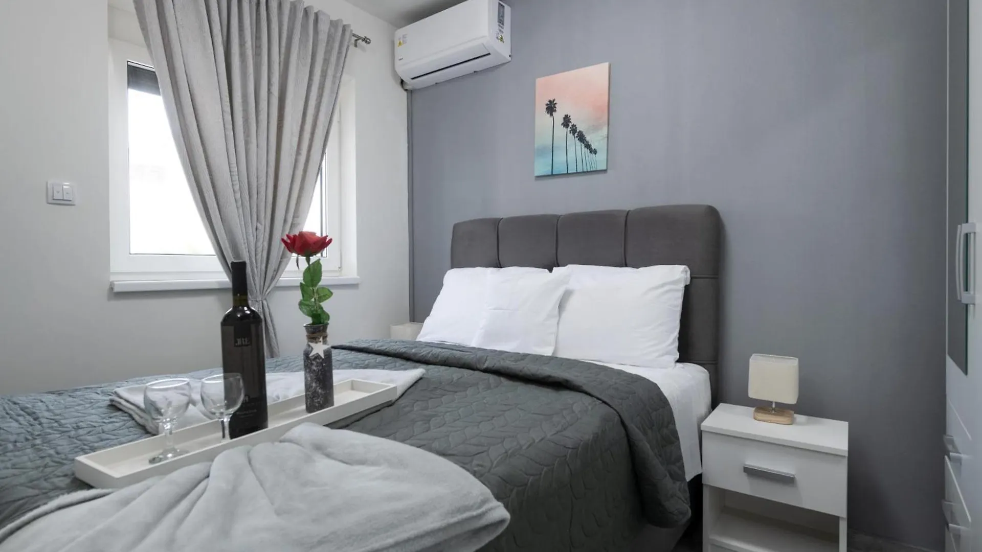 Apartments Villa Lili Near The Beach Porec