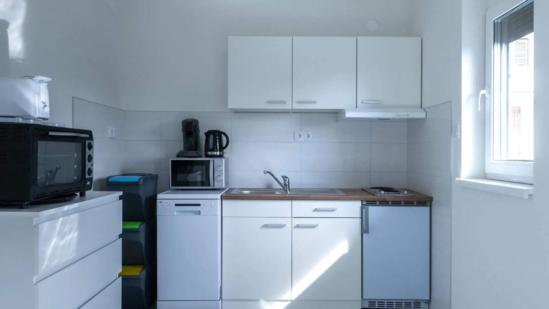 Apartments Villa Lili Near The Beach Porec 0*,  Croatia