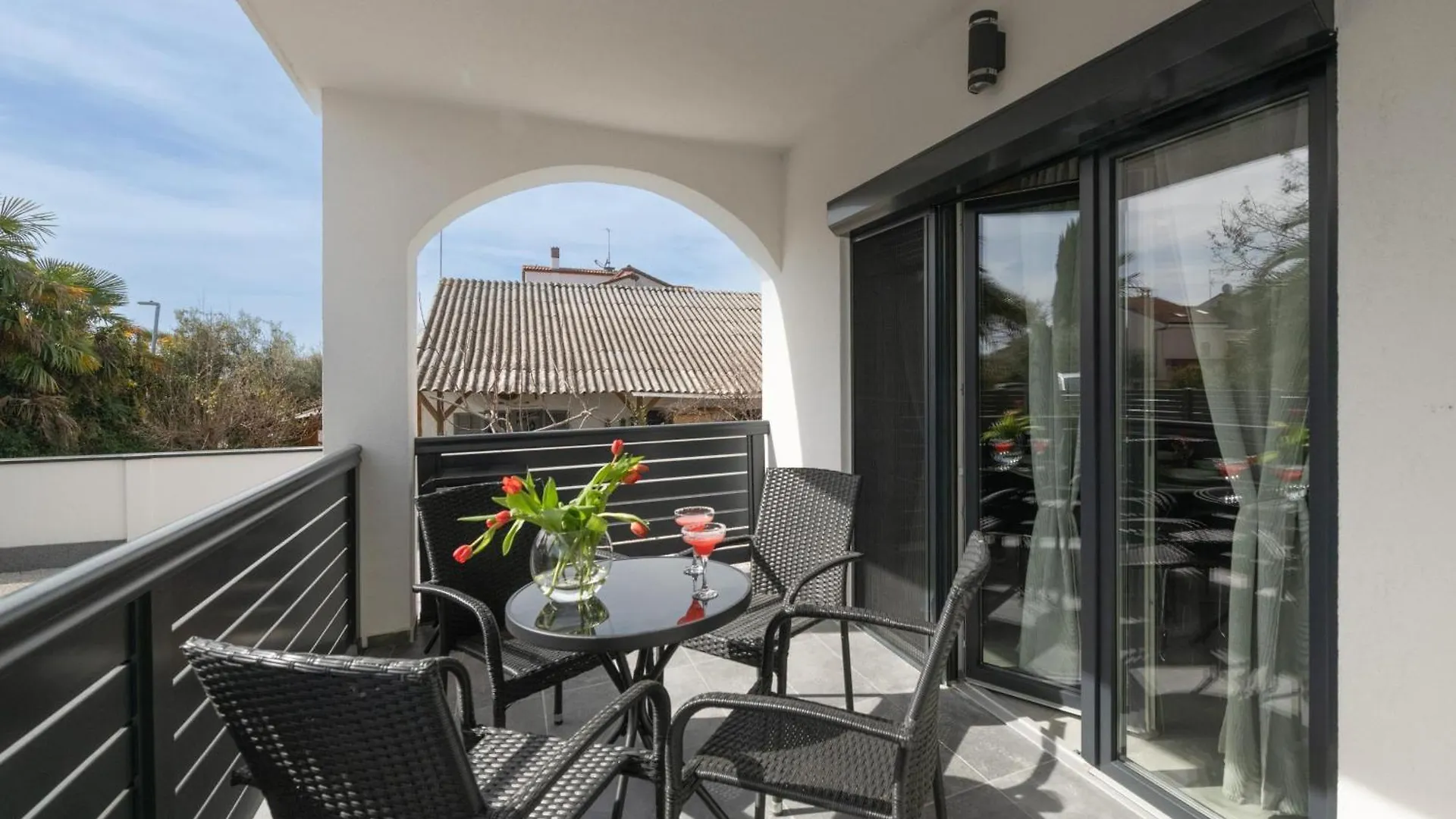 Apartments Villa Lili Near The Beach Porec