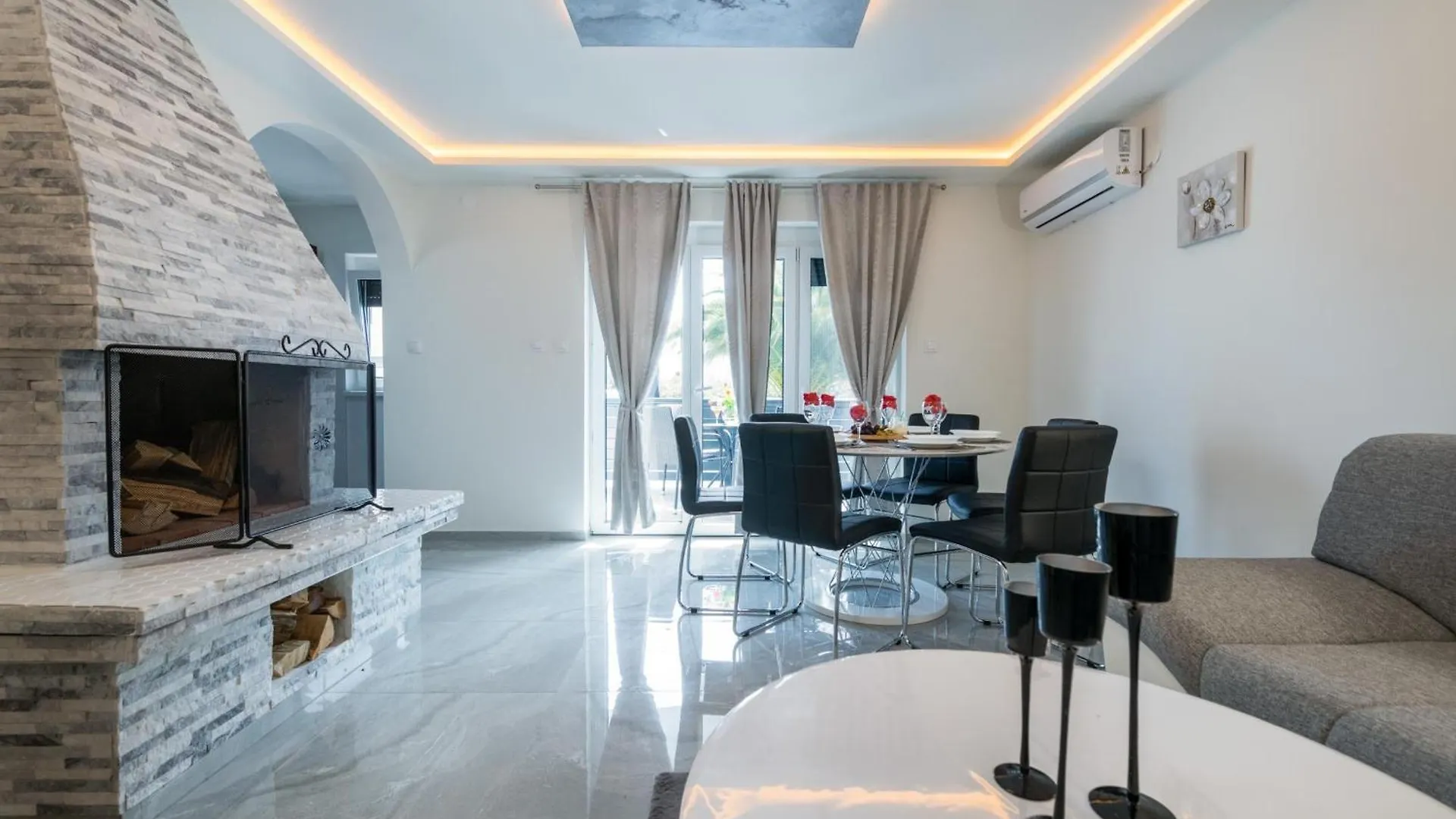 Apartments Villa Lili Near The Beach Porec