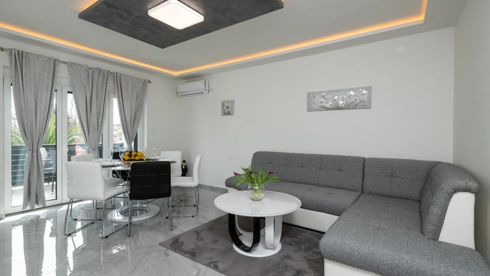 Apartments Villa Lili Near The Beach Porec